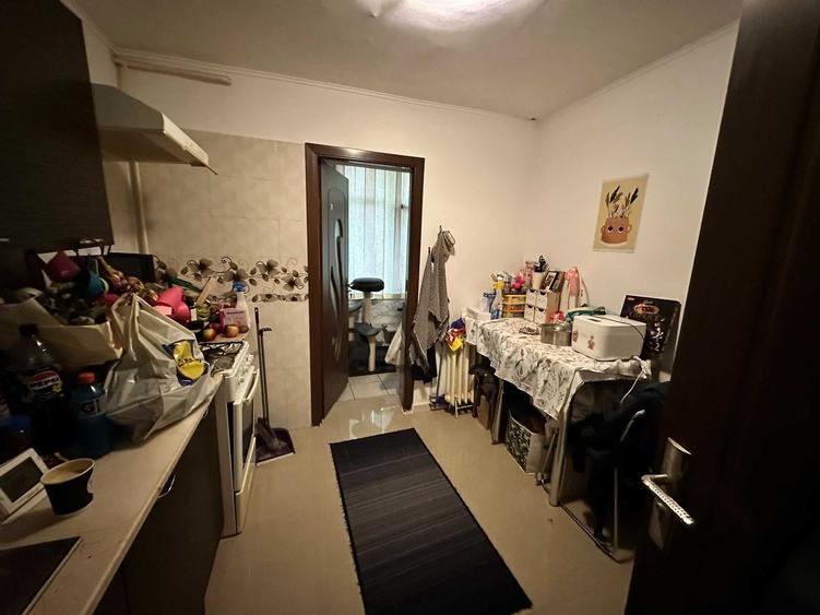 Apartament cu 2 camere decomandat în Nicolina