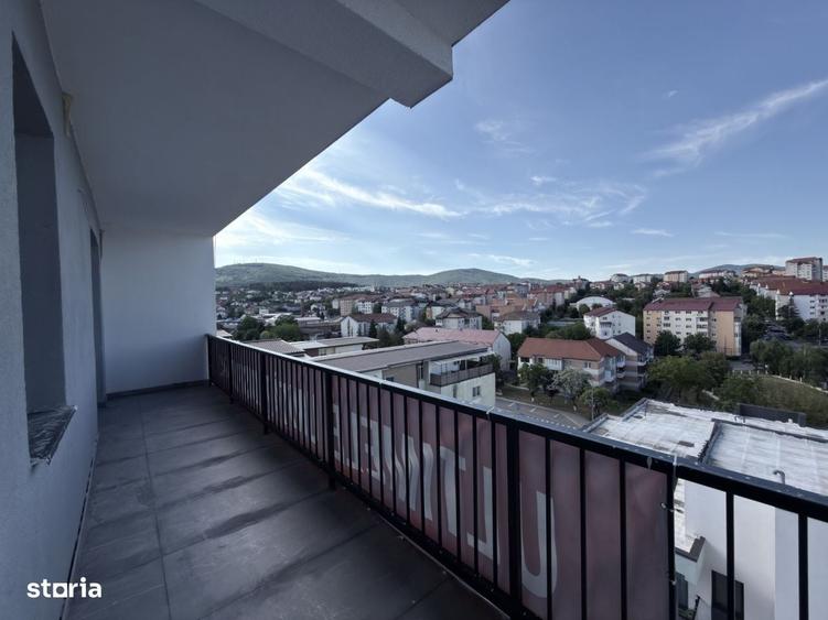 Apartament cu 4 camere în Central