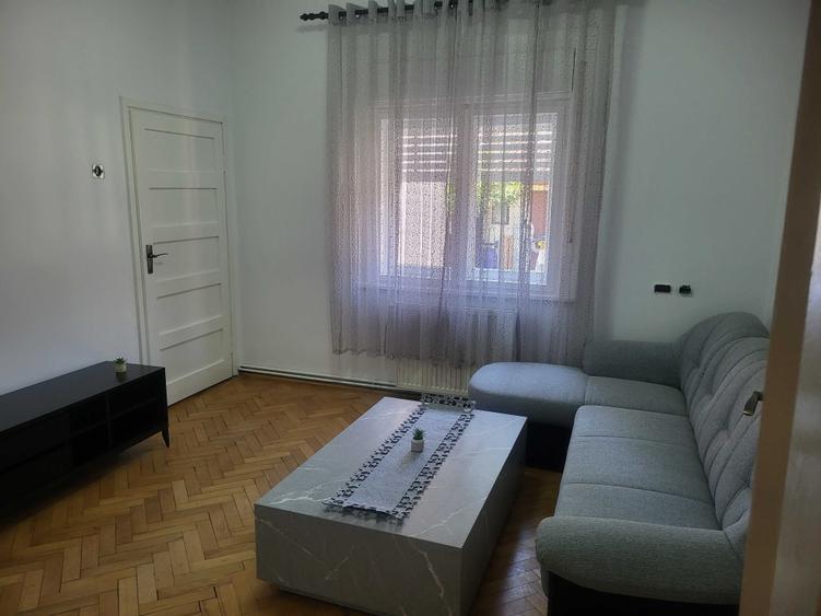Casă cu 2 camere cu Teren 300 Mp în Fratelia