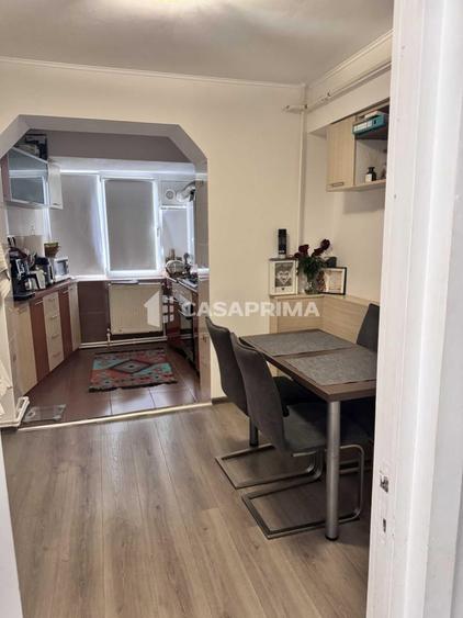 Apartament cu 2 camere decomandat, mobilat în Frumoasa