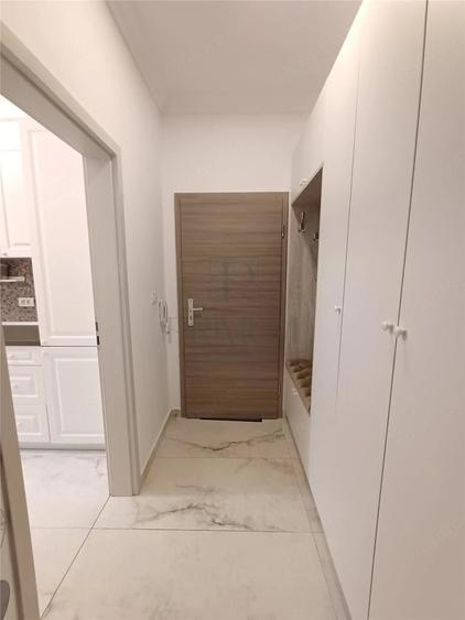 Apartament cu 3 camere decomandat în Chișoda