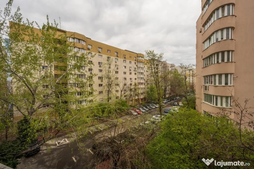 Garsonieră decomandată în Nerva Traian