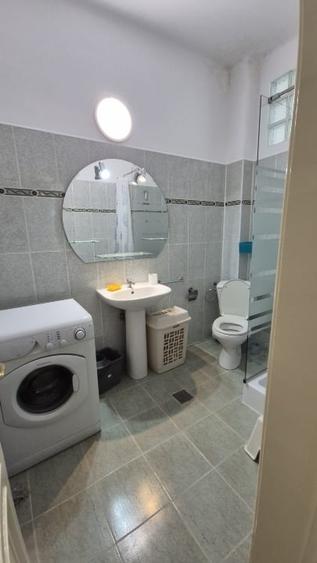 Apartament cu 2 camere semidecomandat, mobilat în Cotroceni