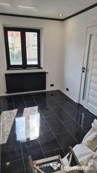 Apartament cu 2 camere decomandat în Sud