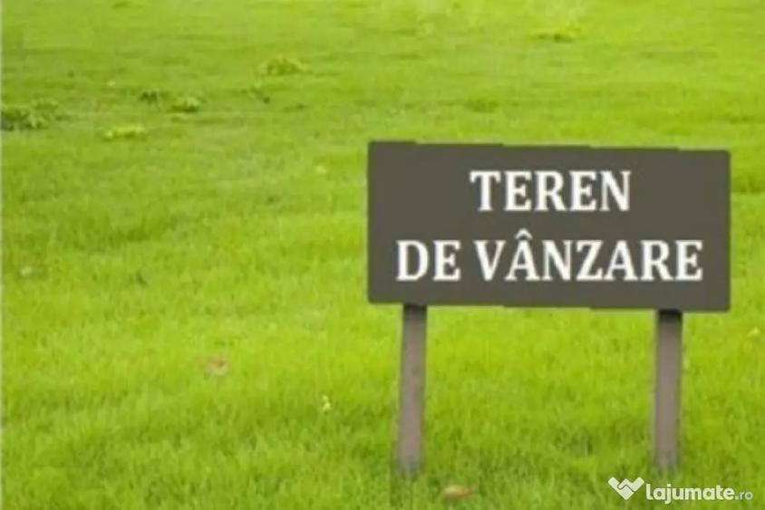 Teren în Luna