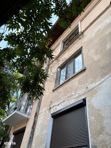 Apartament cu 2 camere decomandat în Grivița