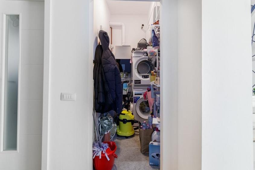 Duplex cu 4 camere cu Canalizare în Corbeanca