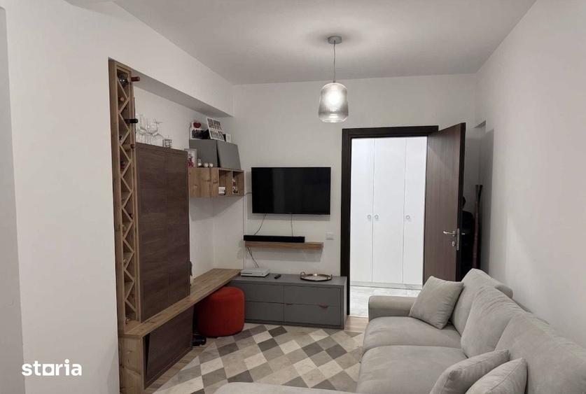 Apartament cu 3 camere decomandat în Militari