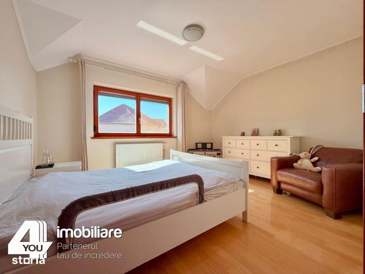 Casă cu 4 camere cu Teren 500 Mp în Aradul Nou
