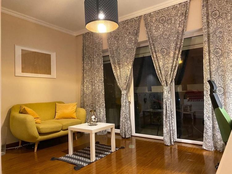 Garsonieră decomandată în Păcii
