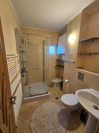 Apartament cu 3 camere în Sebeș