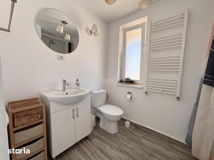 Casă cu 4 camere cu Teren 300 Mp în Sânmartin