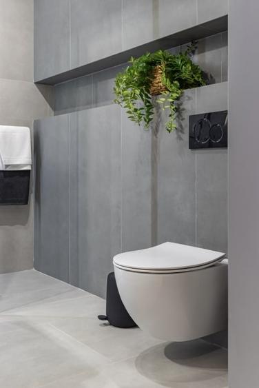 Apartament cu 2 camere semidecomandat, mobilat în Central