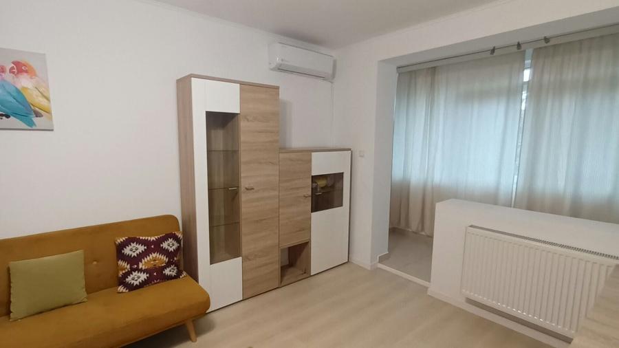 Apartament cu 2 camere semidecomandat, mobilat în Liviu Rebreanu