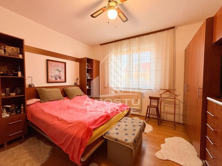 Casa pt. 2 familii, cu 9 camere, teren 832mp, Zona Girocului Timisoara - 20