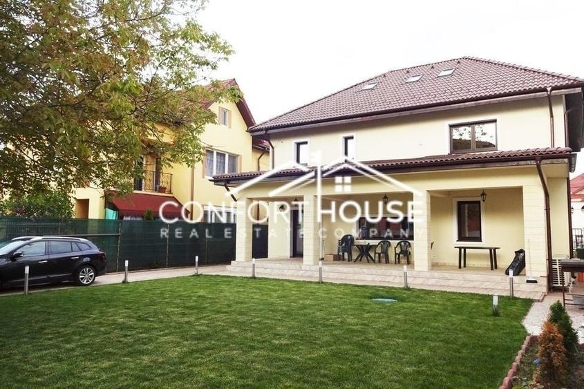 Casă individuală cu 6 camere cu Canalizare în Iancu Nicolae