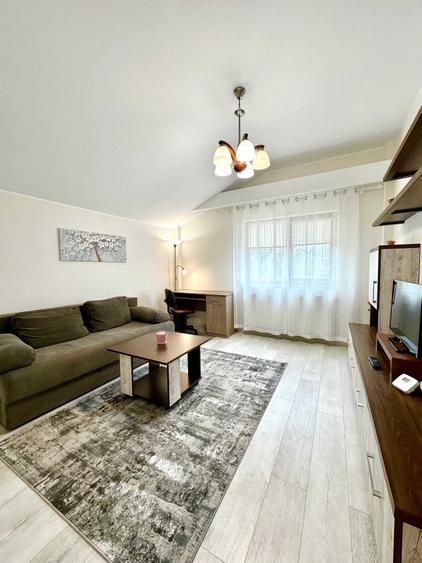 Apartament cu 2 camere decomandat în Coiciu