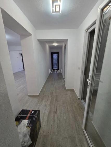 Casă cu 3 camere cu Teren 1100 Mp în Central