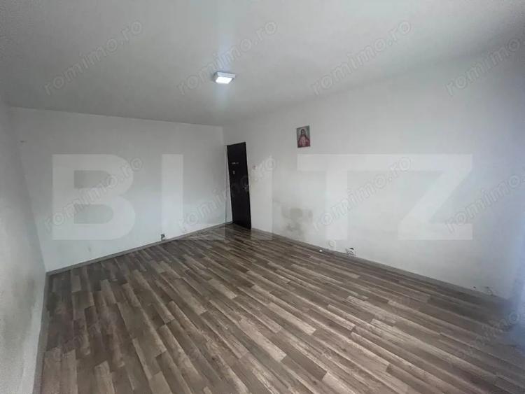 Apartament cu 2 camere decomandat în Cornitoiu