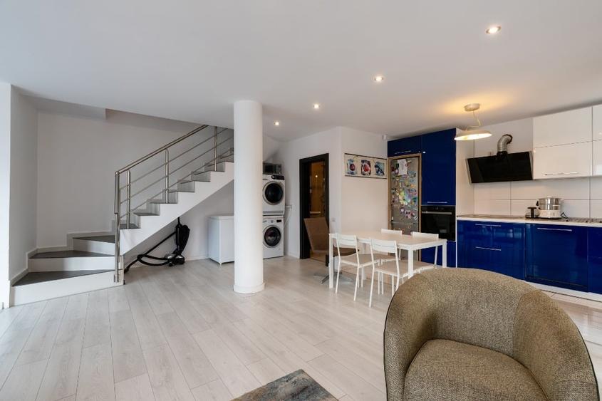 Duplex cu 4 camere cu Canalizare în Rahova
