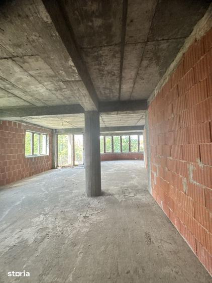 Casă cu Teren 462 Mp în Central