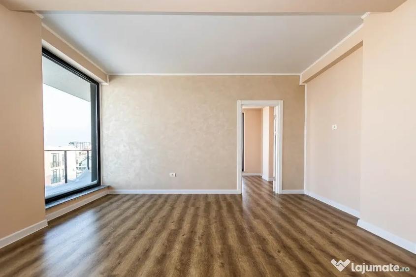 Apartament cu 3 camere decomandat în Mamaia