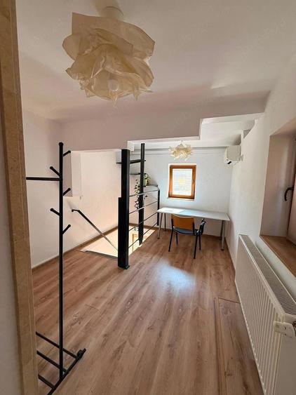 Apartament cu 2 camere semidecomandat în Timpuri Noi