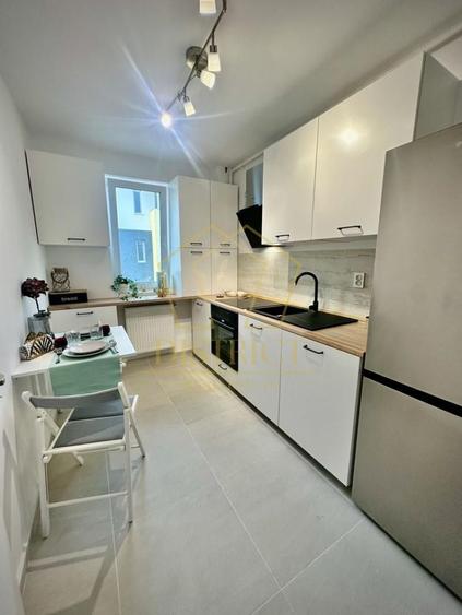Apartament cu 3 camere decomandat, mobilat în Giroc