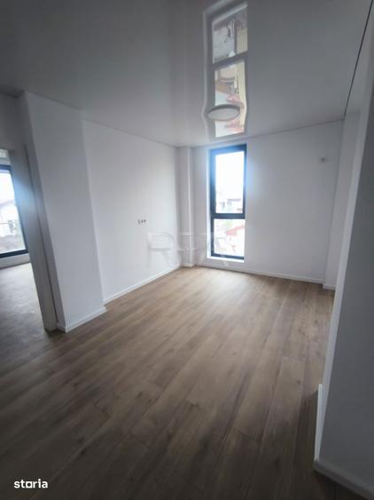 Apartament cu 4 camere decomandat în Crângași