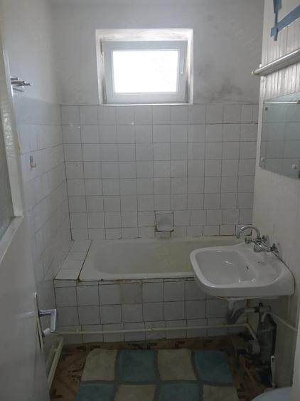Apartament 3 camere,decomandat,centrala,vis a vis CET 2 balcoane,87000,negociabil - 3