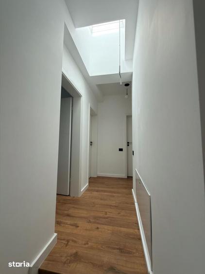 Casă cu 4 camere cu Teren 124 Mp în Palazu Mare