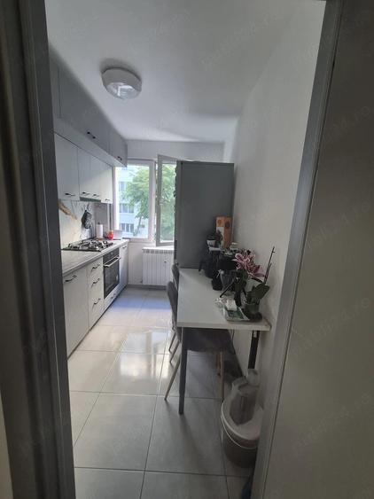 Apartament cu 2 camere decomandat în Doamna Ghica