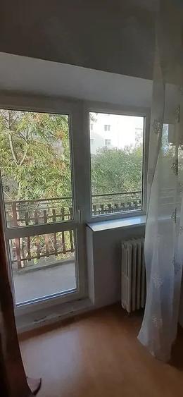 Garsonieră decomandată în Nerva Traian
