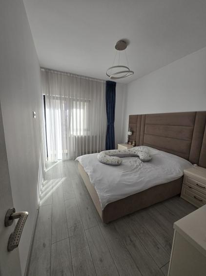 Apartament cu 3 camere decomandat în Lunca Cetățuii