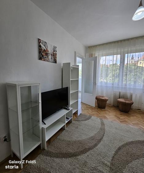 Garsonieră decomandată în Dacia