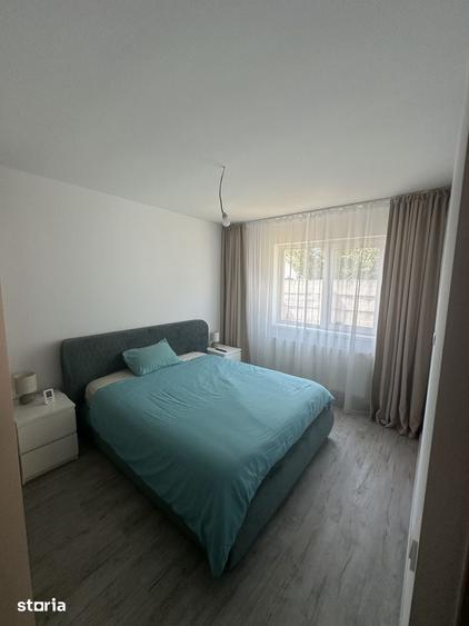 Casă cu 4 camere cu Teren 340 Mp în Central
