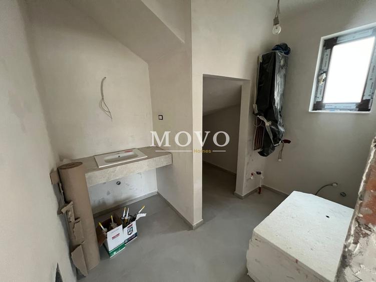 Duplex cu 4 camere cu Canalizare în Giroc
