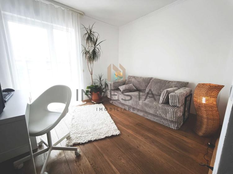 Apartament cu 4 camere semidecomandat, mobilat în Între Lacuri