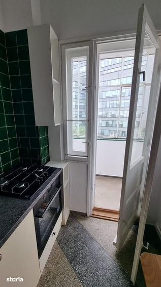 Batistei studio luminos, mare, proaspat renovat totul nou. Priveliste - 7
