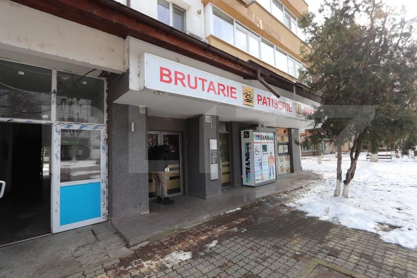 Spațiu comercial, de 96 mp, în Titu