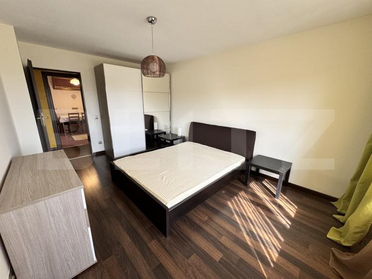 Apartament cu 3 camere decomandat, mobilat în Ultracentral