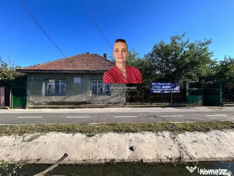 Casă cu 4 camere cu Teren 555 Mp în Central