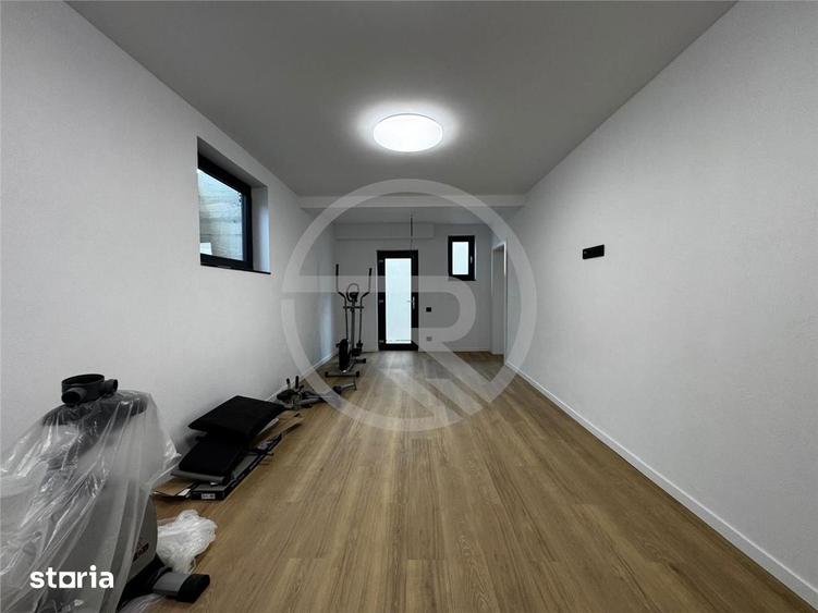 Casă cu 5 camere decomandat cu Teren 700 Mp în Chinteni