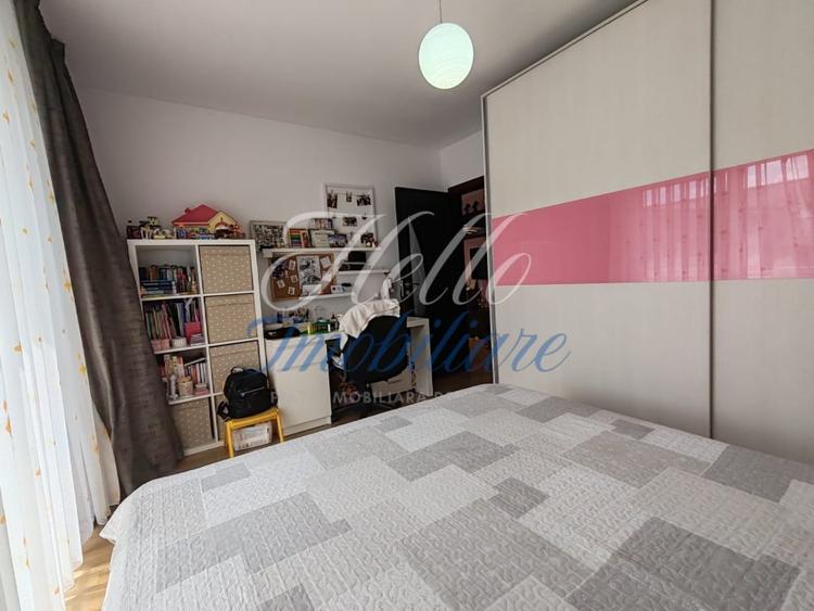 Apartament cu 2 camere semidecomandat, mobilat în Florești