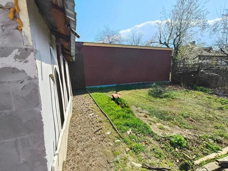 Casă cu 3 camere cu Teren 391 Mp în 1 Mai