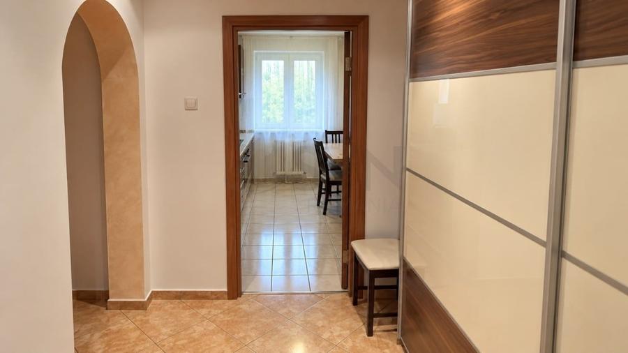 Apartament cu 2 camere decomandat în Dorobanți