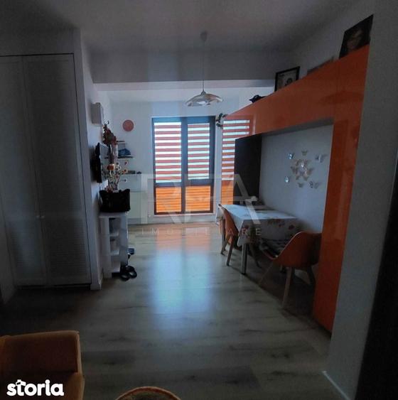 Apartament cu 3 camere semidecomandat, mobilat în Bucureștii Noi