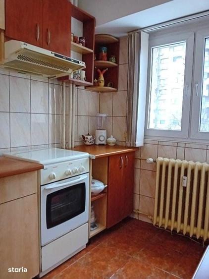Apartament cu 4 camere în P-ța Gorjului