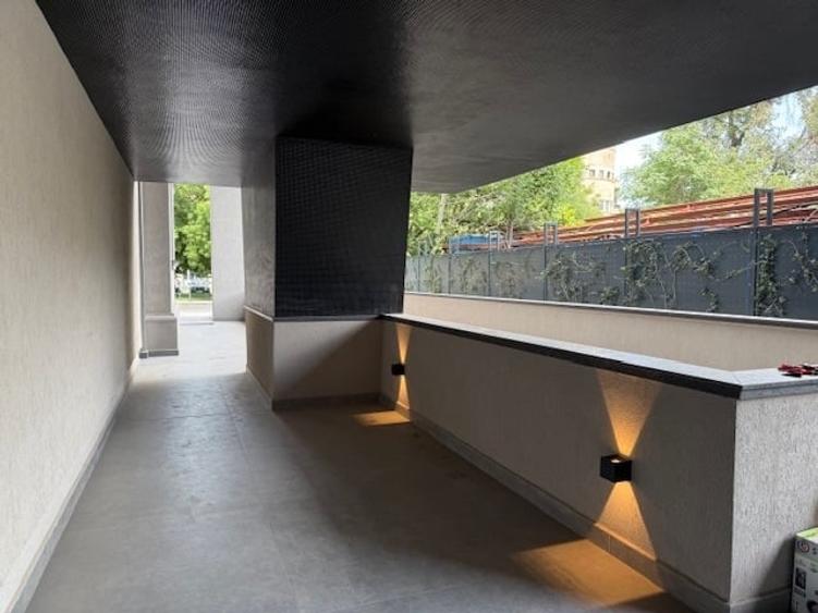 Apartament cu 3 camere decomandat în Dacia