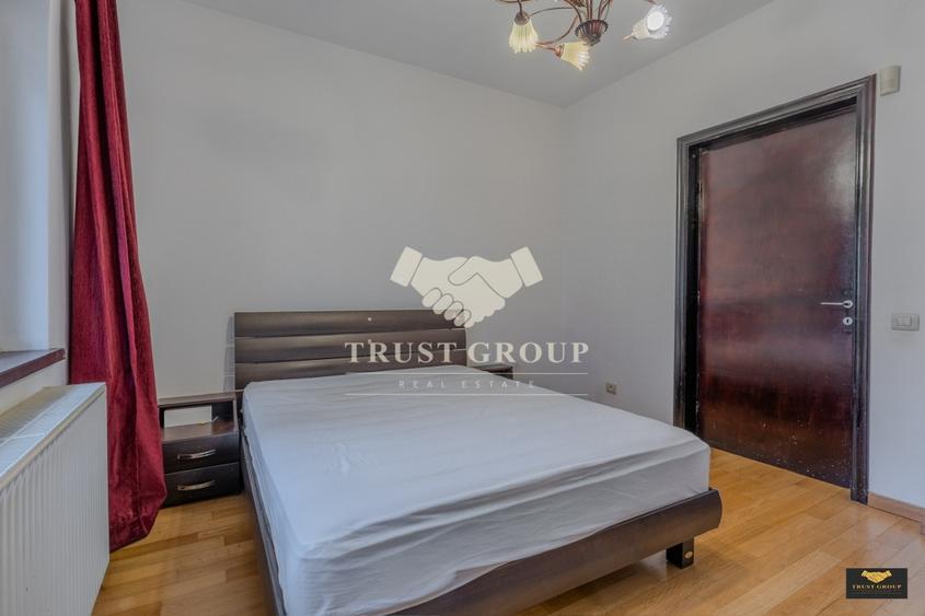 Apartament cu 8 camere decomandat, mobilat în Panduri